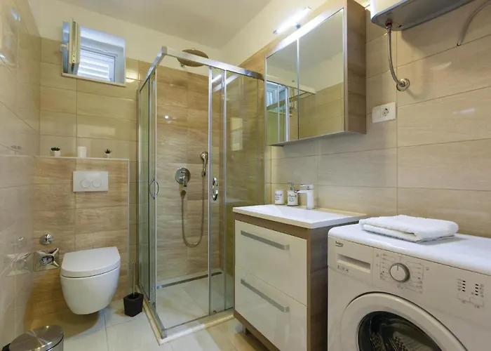 Three-bedroom In * Split